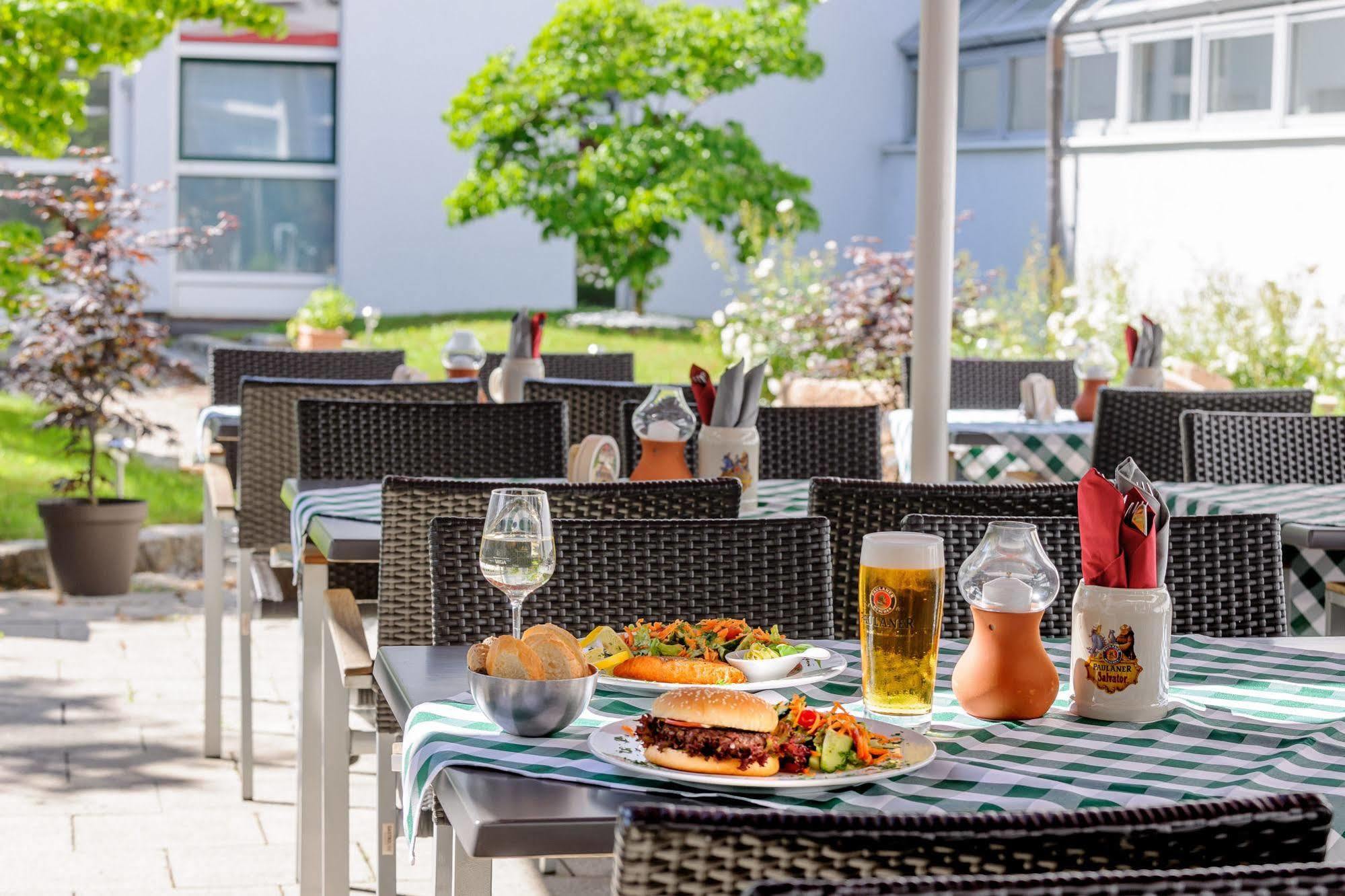 ibis München City Nord Exterior foto